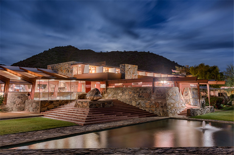 2017_Taliesin_West_Front_evening_photo_credit_Andrew_Pielage_copyright_Frank_Lloyd_Wright_Foundation.jpg 2017_Taliesin_West_Front_evening_photo_credit_Andrew_Pielage_copyright_Frank_Lloyd_Wright_Foundation.jpg