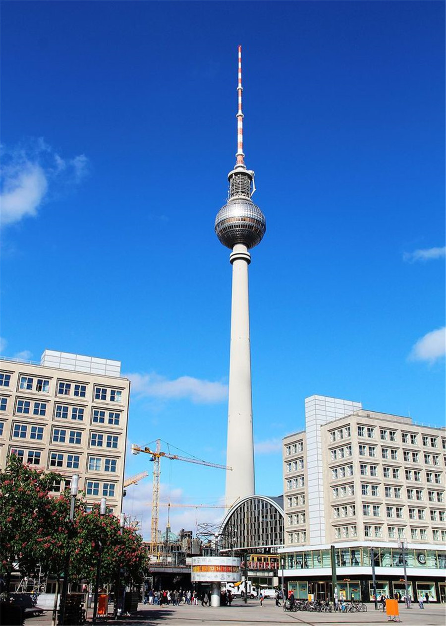 Berlin_TV-Tower.jpg