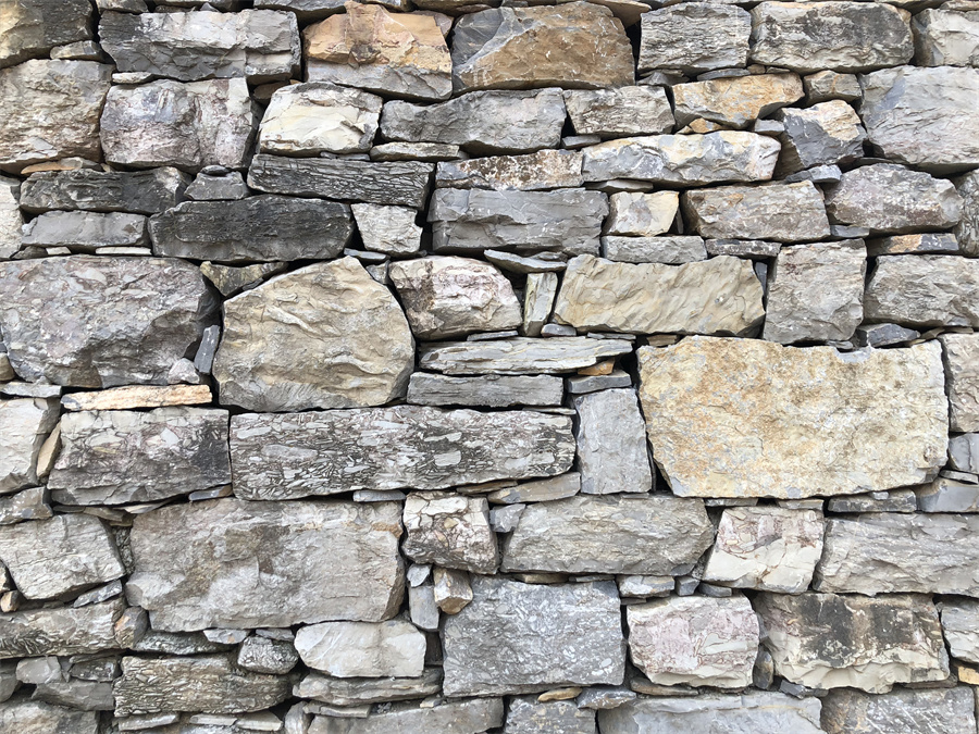 02-传统的毛石墙 Traditional rubble stone.jpg
