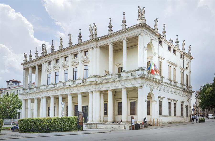 20 Palazzo Chiericati 奇耶里卡提宫.jpg