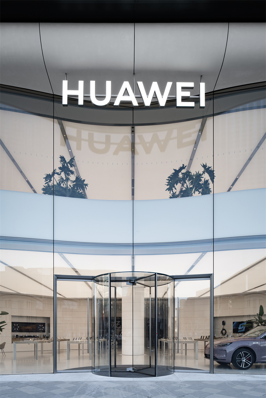 Superimpose_Architecture-Huawei_Flagship_Store_Beijing_Kris_Provoost_17.jpg