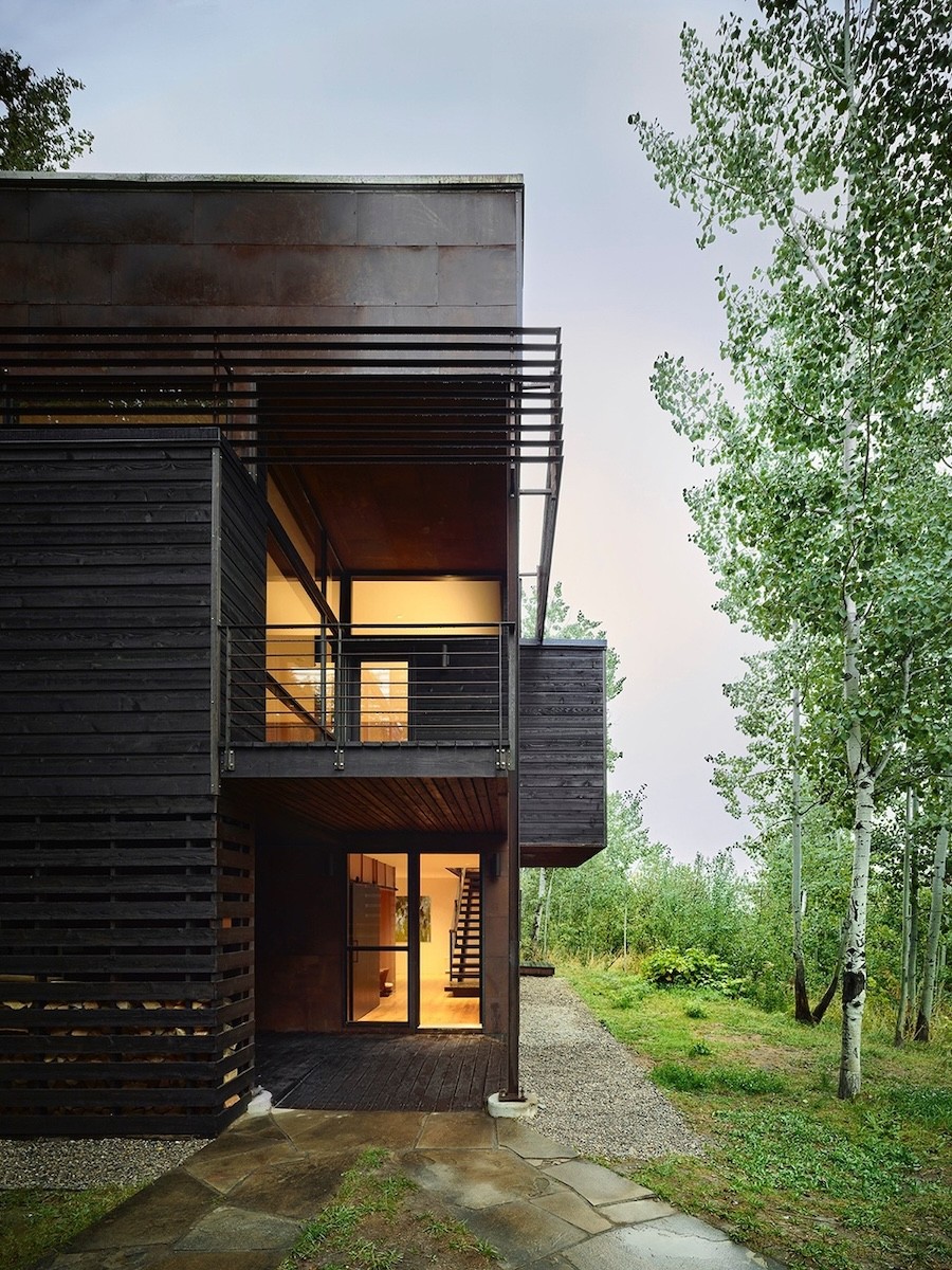 005-Paintbrush-Residence-by-CLB-Architects-960x1280.jpg