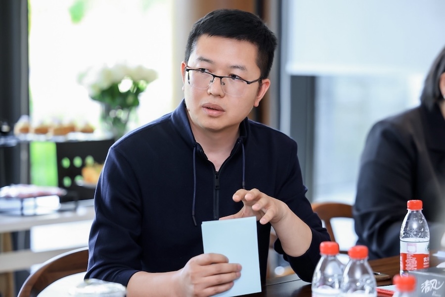 李健.jpg 李健.jpg